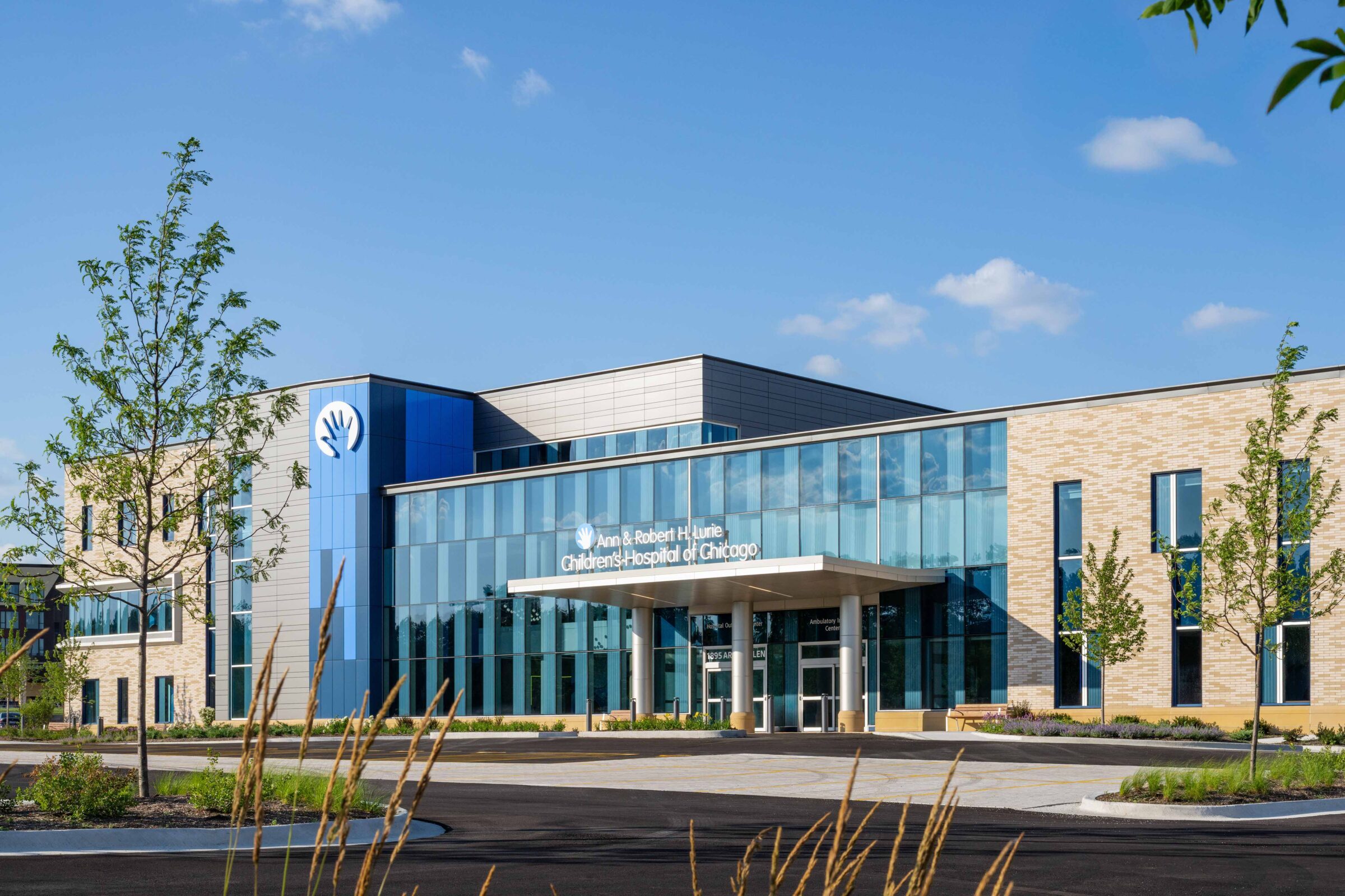 Lurie Children’s Celebrates Official Opening of New Outpatient Center in Schaumburg